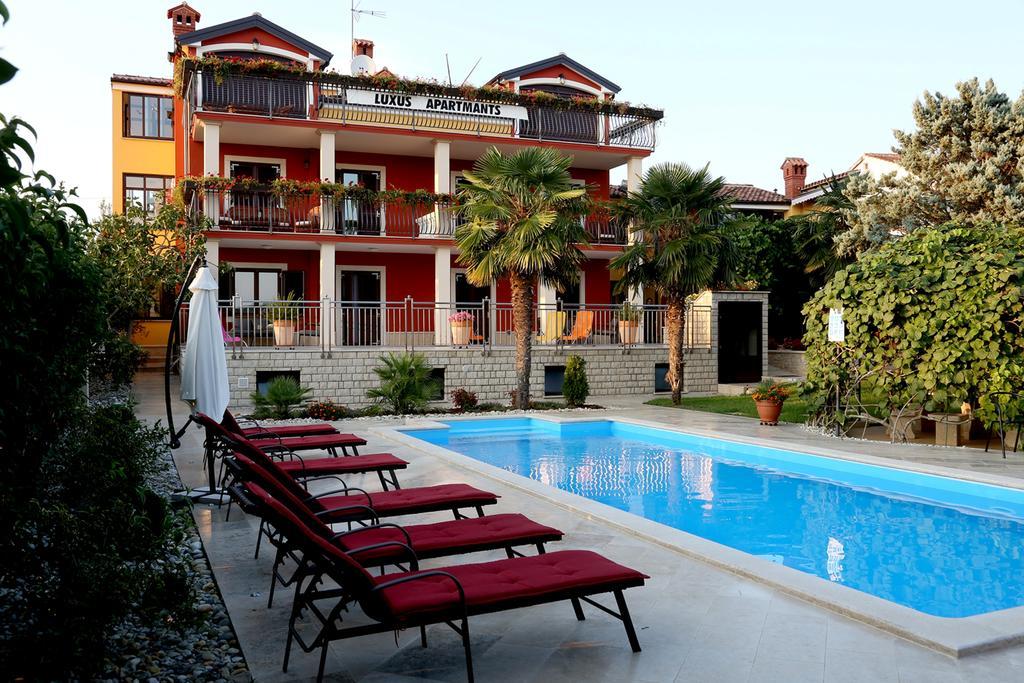 Apartments Max Vrsar Luaran gambar